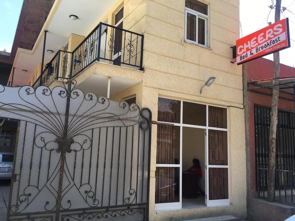 Cheers Bed & Breakfast Addis Ababa Dış mekan fotoğraf
