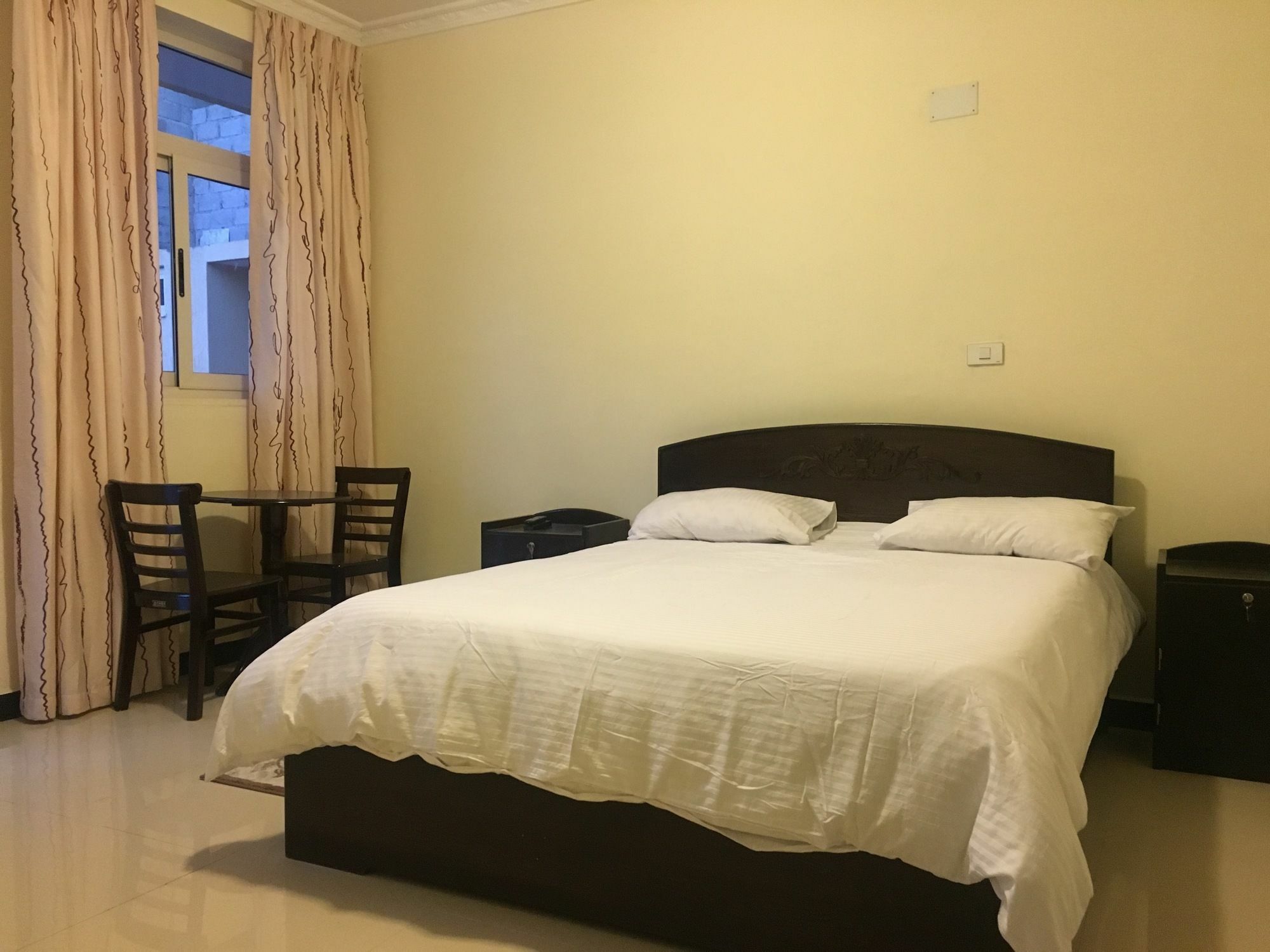 Cheers Bed & Breakfast Addis Ababa Dış mekan fotoğraf